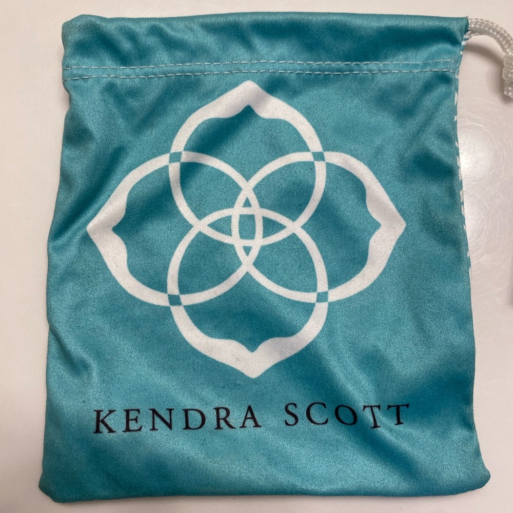 Kendra Scott jewelry bag